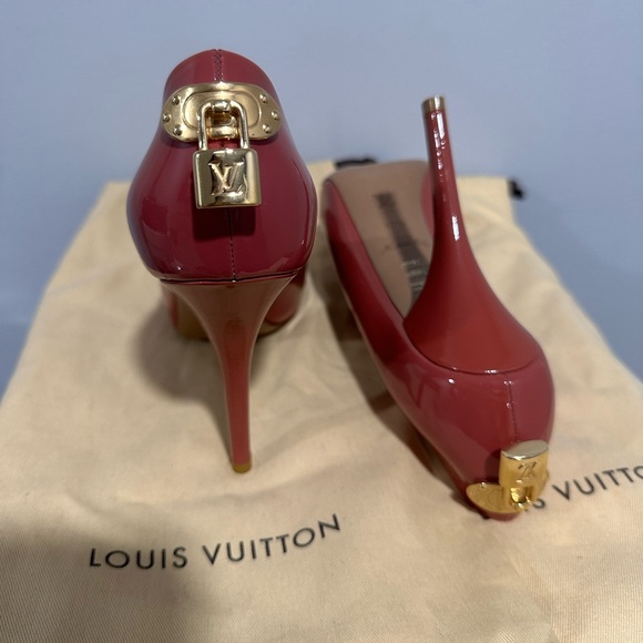 Authentic Louis Vuitton Oh Really Pumps - Picture 2 of 16